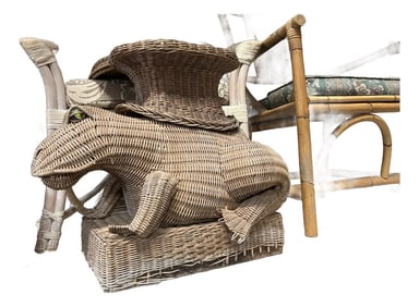 1970s Vintage Wicker Frog Table With Marble Eyes Details