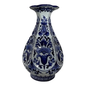 Vintage Hand Painted Chinoiserie Blue & White Vase With Six Sides