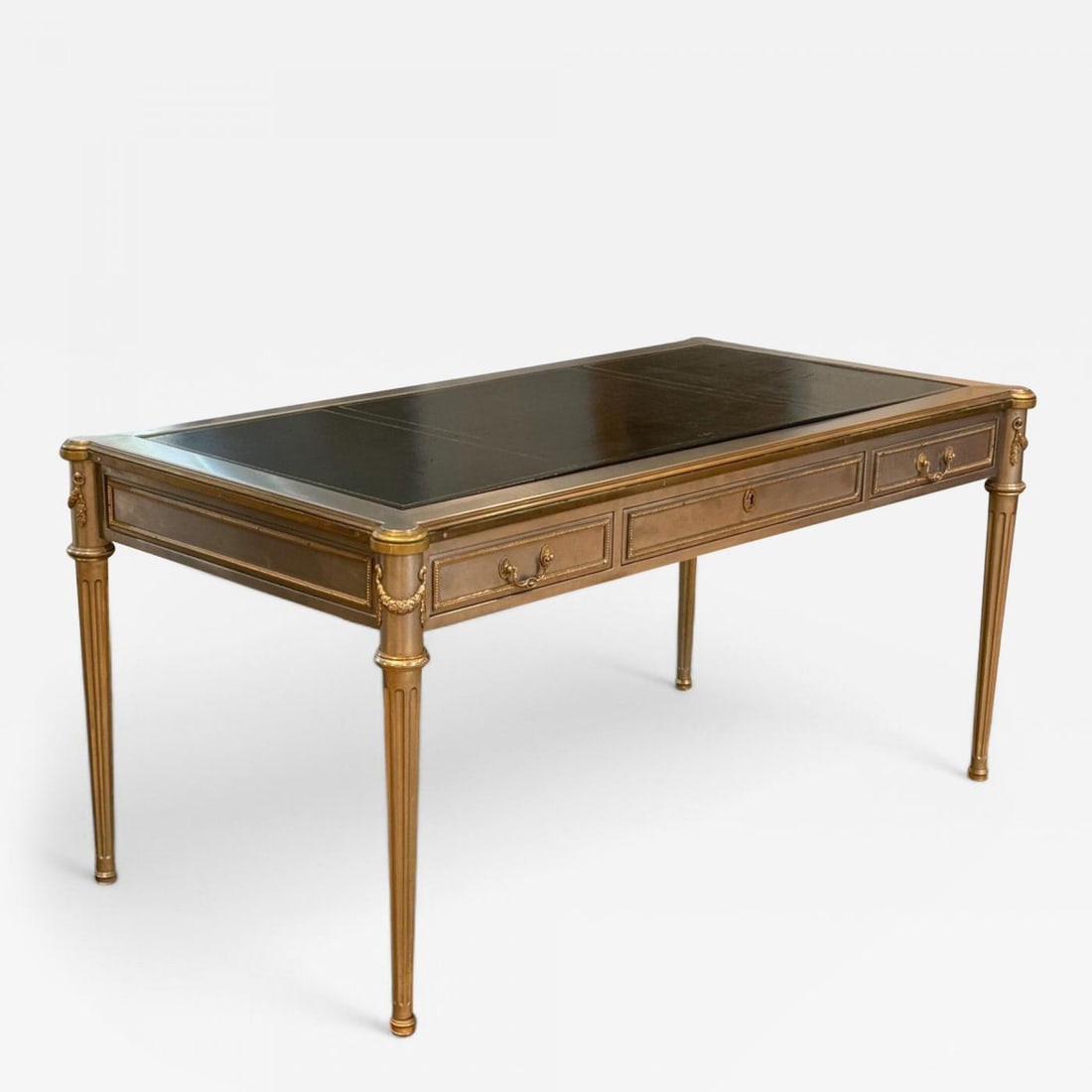 John Vesey, Louis XVI Style, Steel, Bronze, Rare Writing Desk, USA, 1960s: Title: John Vesey, Louis XVI Style, Steel, Bronze, Rare Writing Desk, USA, 1960sDescription: John Vesey, Hollywood Regency, Louis XVI Style, Steel, Bronze, Rare Bureau Plat Writing Desk, USA, 1960s A