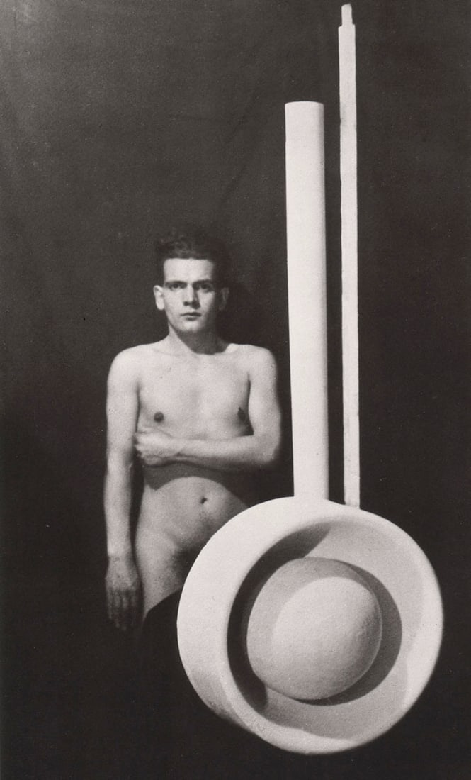 HANNES MARIA FLACH - Male Figure, c. 1922: Title: HANNES MARIA FLACH - Male Figure, c. 1922 Description: Artist: HANNES MARIA FLACH Print Title: Male Figure, c. 1922 Printing Date: 1988 Medium: photo-lithograph Printed in: Germany Image Size a