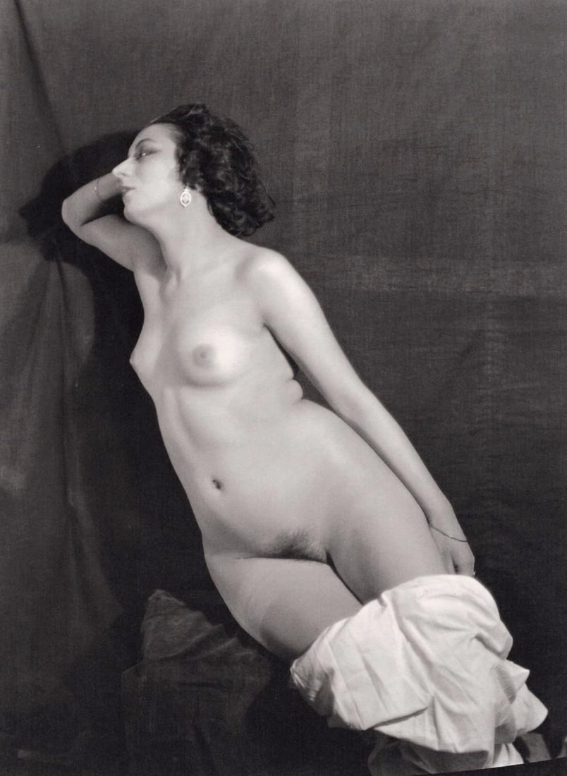 MAN RAY - Kiki de Montparnasse, 1922: Title: MAN RAY - Kiki de Montparnasse, 1922 Description: Artist: MAN RAY Print Title: Kiki de Montparnasse, 1922 Medium: Duotone Photolithograph Printed 1980s in Germany Image size (inches) approx. 9