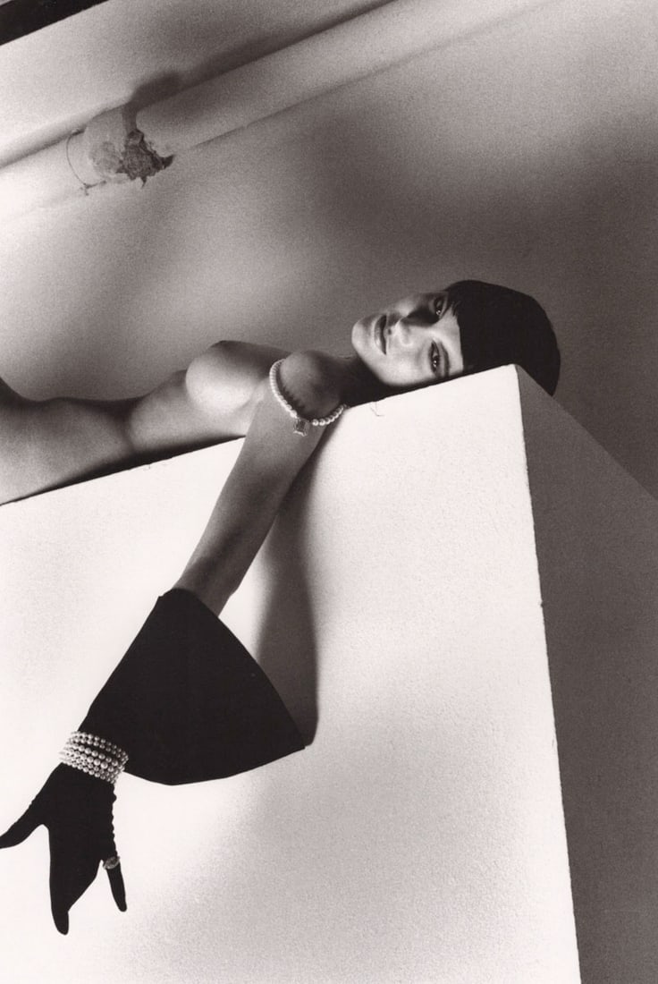 HELMUT NEWTON - Azzedine Alia, French Vogue, Paris, 1982: Title: HELMUT NEWTON - Azzedine Alia, French Vogue, Paris, 1982 Description: Artist: HELMUT NEWTON Print Title: Azzedine Alia, French Vogue, Paris, 1982 Medium: Photolithograph Printed in Italy, 2000s