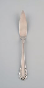 Early Georg Jensen Lily of the valley fish knife in solid silver (830). Dated 1915-1930. Six pieces