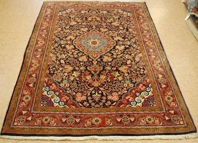 PERSIAN SARUK RUG 4' 7" x 6'10"