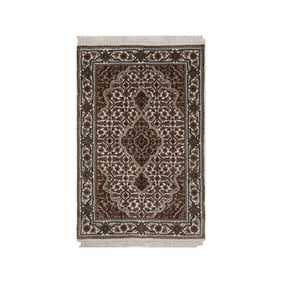 White Tabriz Mahi with Fish Design Hand Knotted Pure Wool Mat Rug