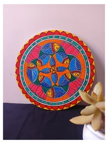 A Symphony of Scales: Unveiling the Madhubani Fish  This captivating Madhubani painting, a vibrant