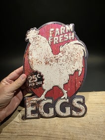 11" Metal Fresh Eggs Sign