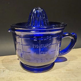 2 Cup Cobalt Blue Glass Measuring Cup Juicer Reamer Set
