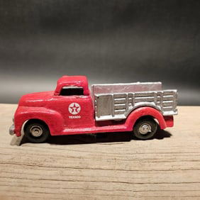 Cast Iron Red Texaco Truck Flat bed Car
