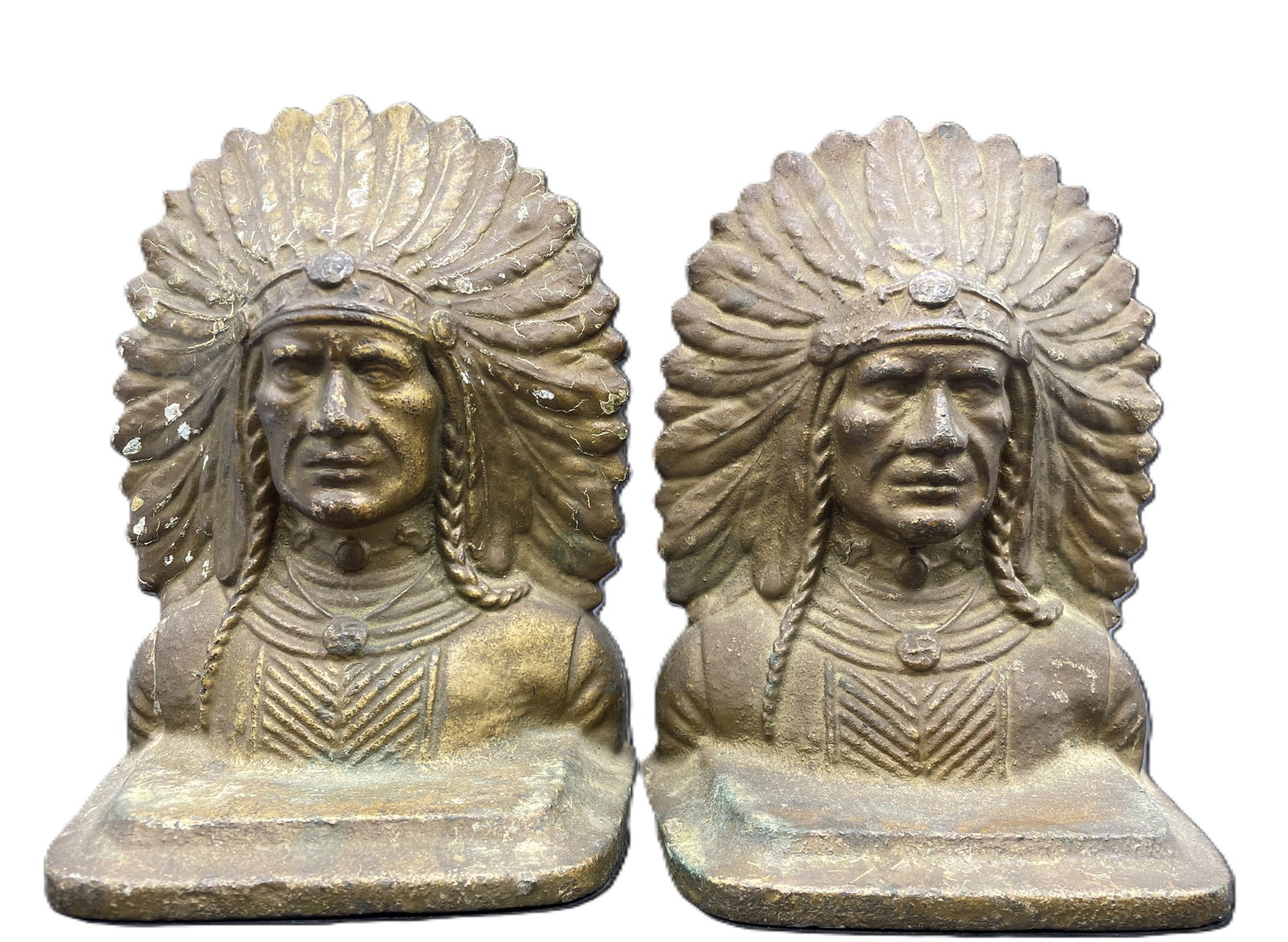 Antique Jennings Brothers Indian Chief Cast Iron Bookends Sculpture PAIR: Date/Period: approx 1920-30's Dimension: approx 8 x 4.5 x 3 Material: cast iron Additional Information: ANTIQUE JENNINGS BROTHERS INDIAN CHIEF CAST IRON BOOKEND SCULPTURE Shipping: Domestic: Flat-rate