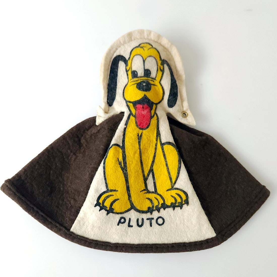 Rare 1940's Felt Disney PLUTO Beanie: Title: Rare 1940's Felt Disney PLUTO Beanie Description: 1940's Felt Disney PLUTO Beanie Measures 9.5x7.5” Materials: Felt Content 40% Wool, 60% Cotton Rare and as such hard to find. In good con