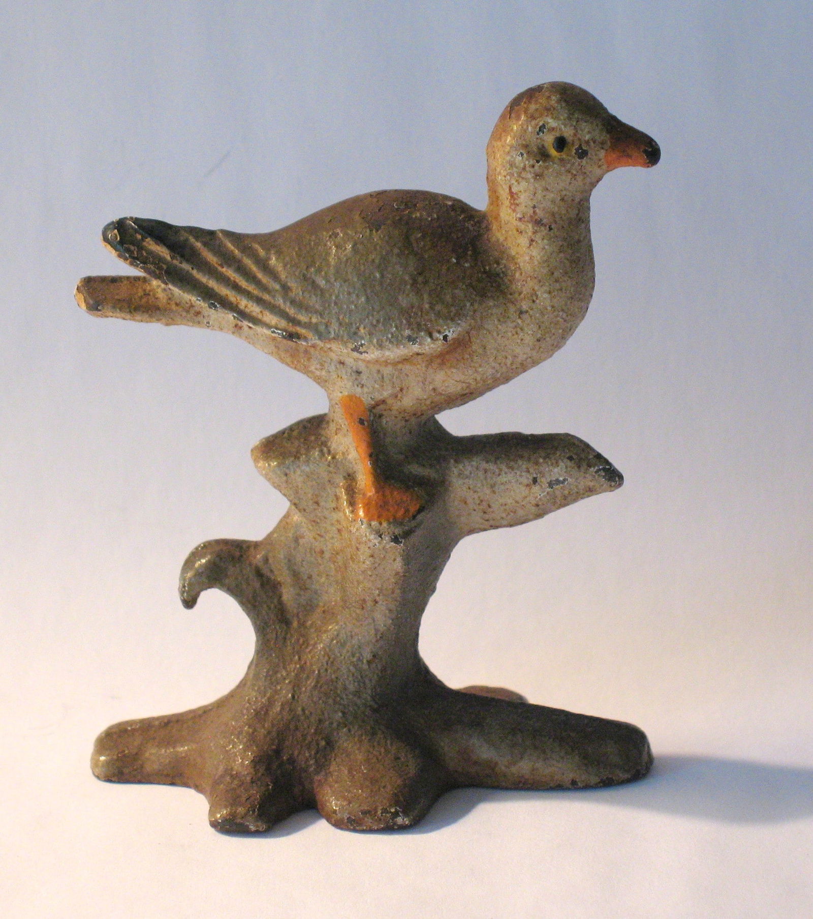 Vintage cast iron seagull bottle opener. (1 of 2)