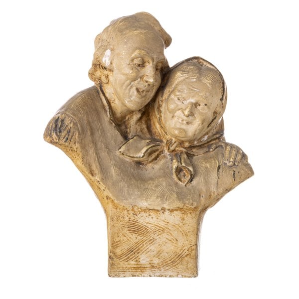 EZIO CECCARELLI(1865-1927) LES NOCES D'OR ATRUBIDO: Description: EZIO CECCARELLI(1865-1927) THE TREASURED GOLDEN NUNS. Sculptural group in patinated plaster. Small. Dim: Height: 30 cm. Date/Period: Before 1890 Materials: Plaster Reserve: $245.00 Shippi