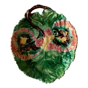 1880s Etruscan Floral Hydrangea Begonia Majolica Plate Attributed to Saint Amand