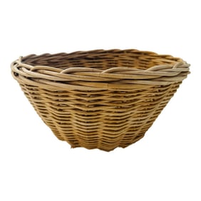 Rustic European Natural Rattan/Wicker Basket