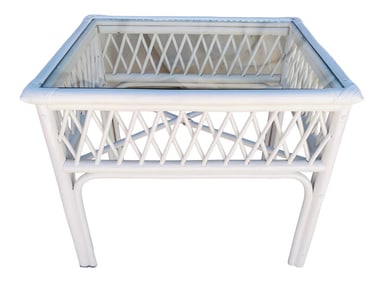 Vintage Ficks Reed Style White Bamboo Lattice Pattern Glass Top End Table