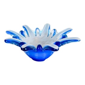 1960s Italian Blue and White Sommerso Art Glass Bowl