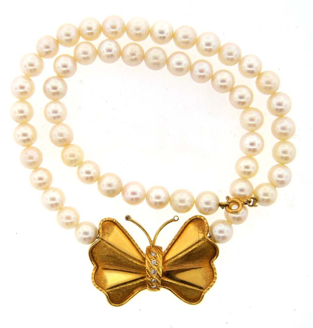 CHIC 18k Yellow Gold, Diamond & South Sea Pearl Butterfly Necklace Circa 1970!: Title: CHIC 18k Yellow Gold, Diamond & South Sea Pearl Butterfly Necklace Circa 1970! Description: Nadine Krakov Collection Fine Jewelry, Arts & Antiques Purveyors and Purchasers of Antique and Estate