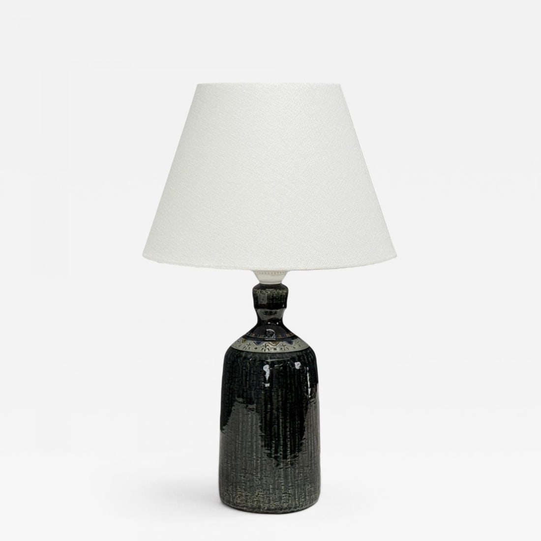 Yngve Blixt, Swedish Modern, Green Stoneware, Table Lamp, Sweden, 1960s: Title: Yngve Blixt, Swedish Modern, Green Stoneware, Table Lamp, Sweden, 1960s Description: Yngve Blixt, Klase Höganäs, Swedish Mid-Century Modern, Green Stoneware, Table Lamp, Sweden, 1960s