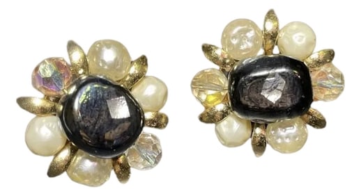 Rare Vintage Crown Trifari Signed Lampwork Glass Clip on Earrings Cluster Beads, A Pair