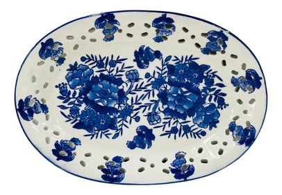 Late 20th Century Blue and White Decorative Plate With Reticulated Edge