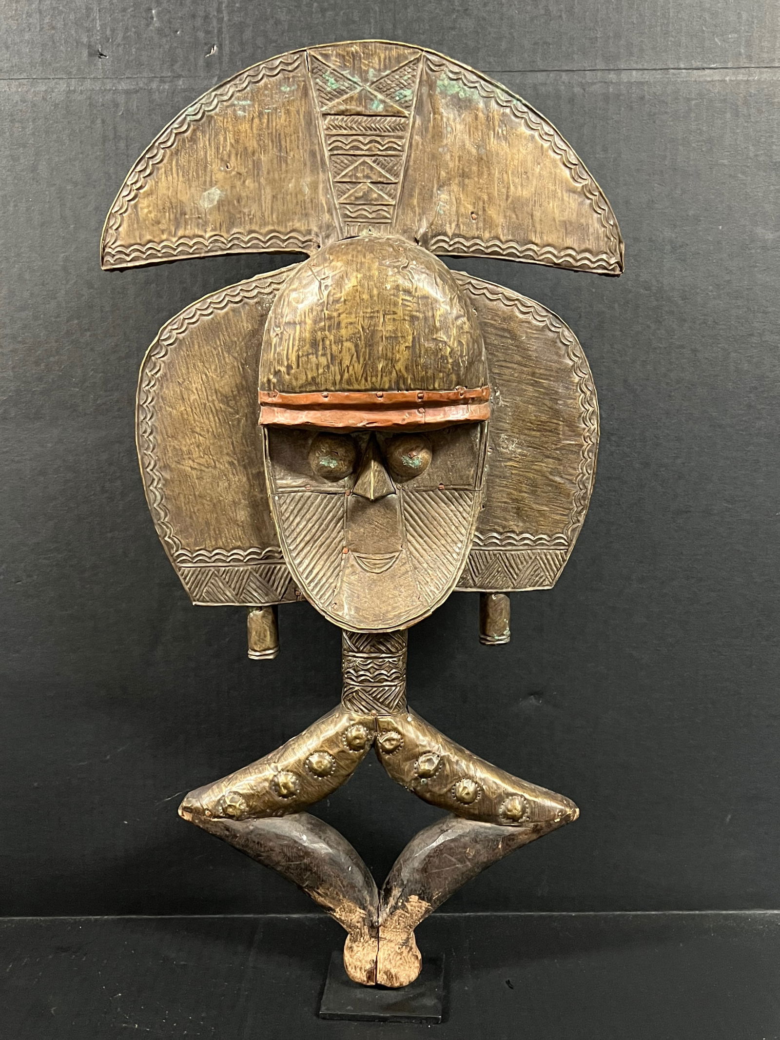 Bakota Reliquary Guardian Statue (1 of 10)