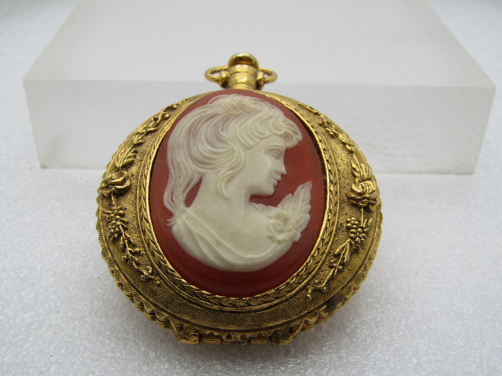 Vintage Max Factor Powder Pocket Watch Compact, 1970's, With Powder  & Puff (1 of 8)