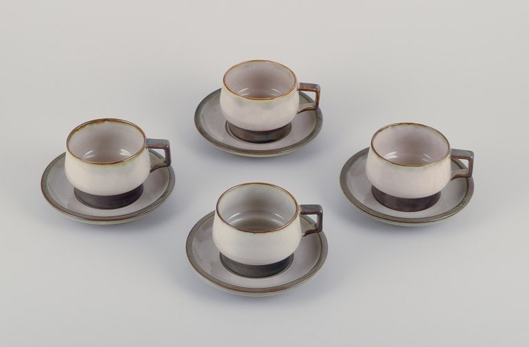Bing & Grøndahl, "Tema". Four sets of tea cups with saucers in stoneware.: Title:Bing & Grøndahl, "Tema". Four sets of tea cups with saucers in stoneware. Description:Bing & Grøndahl, "Tema". Four sets of tea cups with saucers in stoneware. From the 1970s. Model: 4