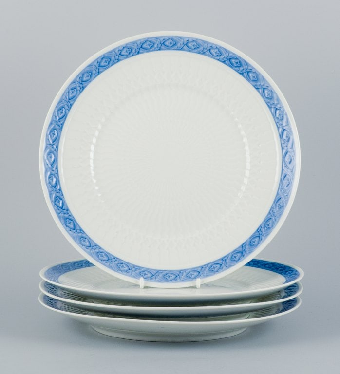 Royal Copenhagen Blue Fan, four dinner plates.: Title:Royal Copenhagen Blue Fan, four dinner plates. Description:Royal Copenhagen Blue Fan, four dinner plates. 1969-74. Designed by Arnold Krog in 1909. Model number 1212/11519. Marked. In perfect co