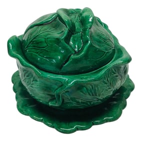 Holland Mold Company Covered Cabbage Bowl With Underplate