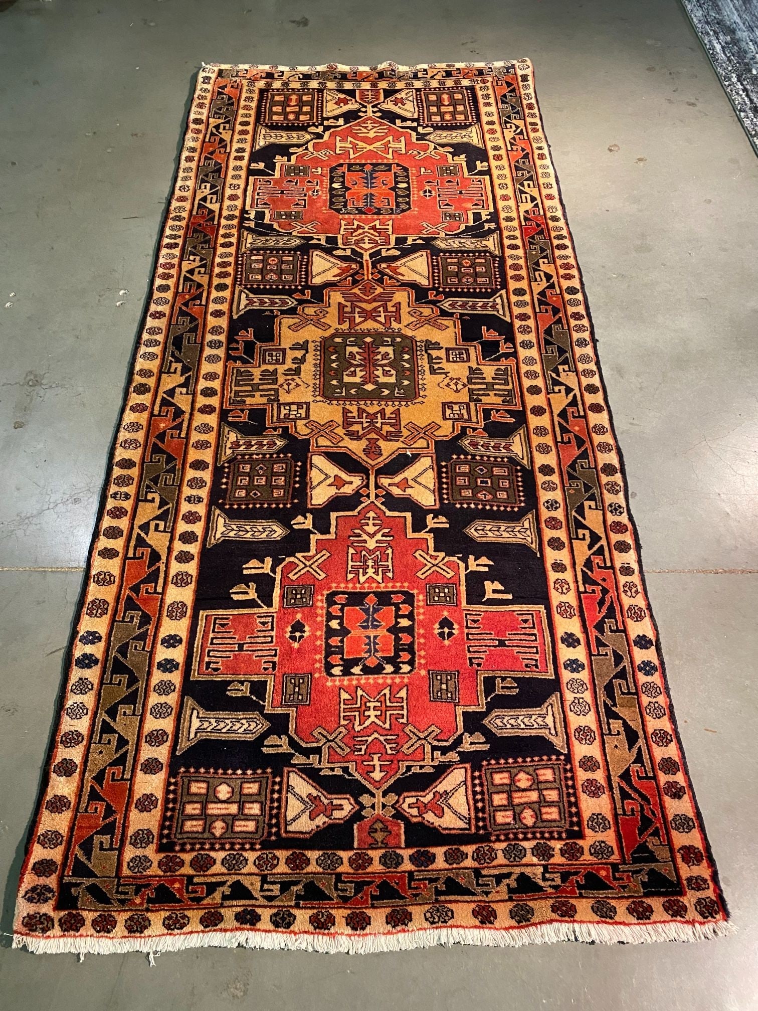 STUNNING AUTHENTIC PERSIAN RUG 4'.0" X9'.6" (1 of 10)