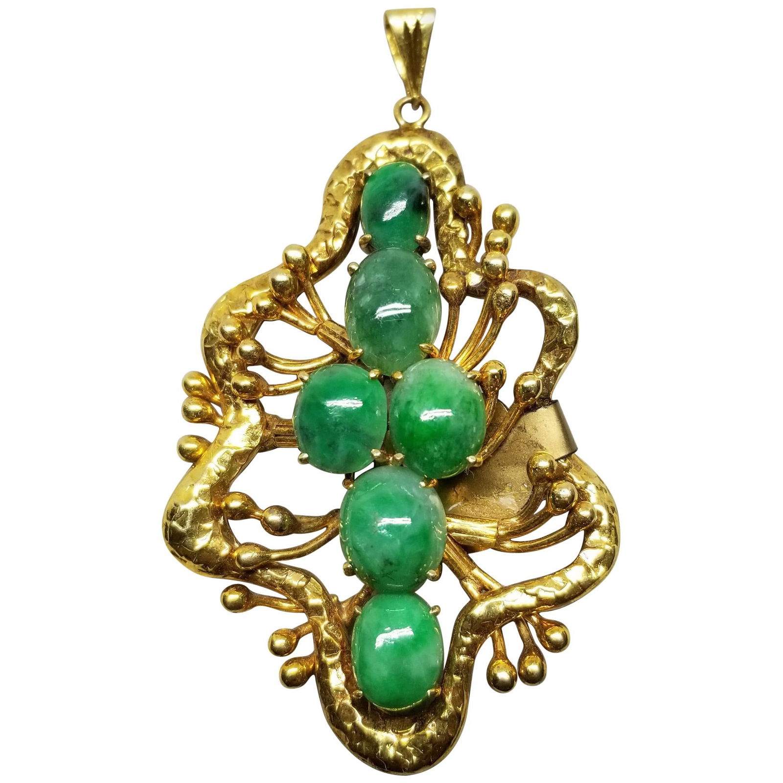 14 Karat Yellow Gold Jade Freeform Pendant with 6 Oval Cabochon Jade Pieces (1 of 18)