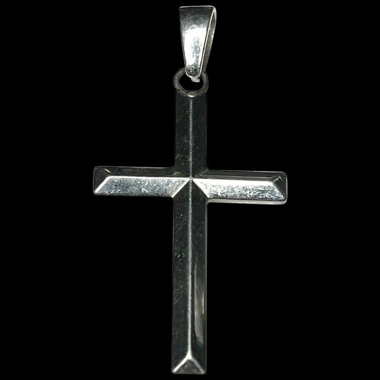 Vintage Oversized Sterling Silver Cross Pendant (1 of 5)