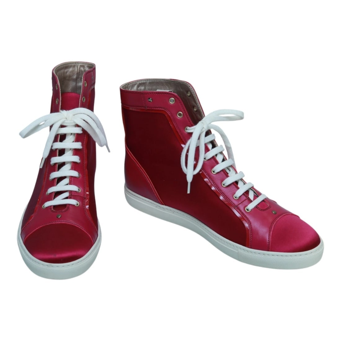 Versace Fuchsia Satin & Leather Medusa Sneakers High Top Sneaker size 41 Shoes: Title:Versace Fuchsia Satin & Leather Medusa Sneakers High Top Sneaker size 41 Shoes Description:Giuseppe Zannotti Hip Hop Embossed Leather Sneakers High Top Sneaker sz 37 Shoes Versace Fuchsia Satin