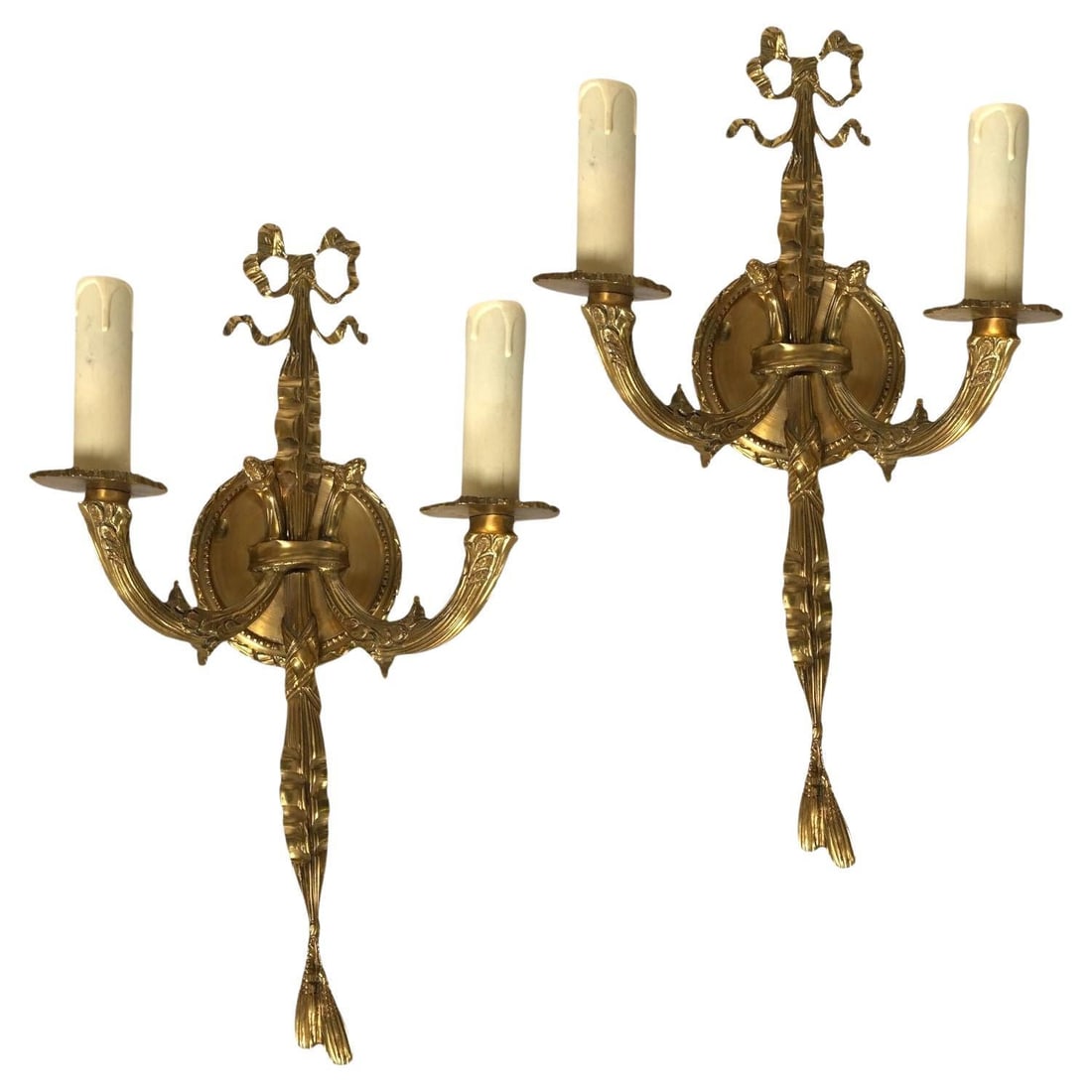 Vintage Pair of Solid Brass Wall-mount Sconces. (1 of 19)