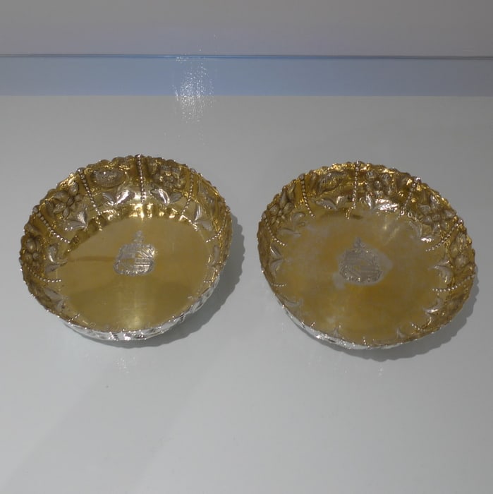 19th Century Antique Victorian Sterling Silver Pair Large Dishes London 1882 Samuel Watton Smith (1 of 13)