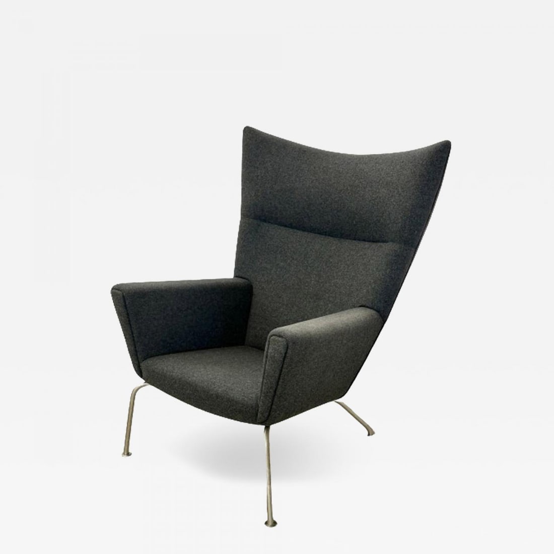 Mid-Century Modern Wing / Lounge Chair by Hans Wegner for Carl Hansen, Labeled (1 of 12)