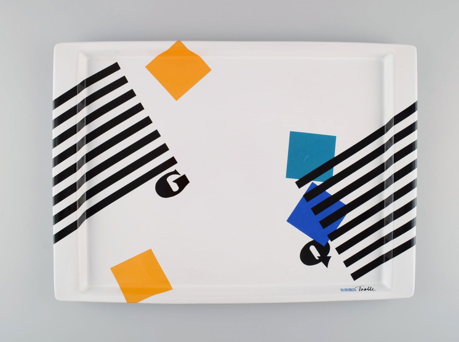 Anne Marie Trolle for Royal Copenhagen. Rare Collage serving tray. Late 20th century.: Anne Marie Trolle for Royal Copenhagen. Rare Collage serving tray. Late 20th century. Measures: 46 x 32 x 2.5 cm. In excellent condition. Stamped. 1st factory quality. Reserve: $525.00 Shipping: Domes