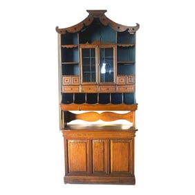 Vintage Chinoiserie Chippendale Style Display Cabinet With Pagoda Top Detailing