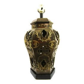 1950s Hollywood Regency Morris Greenspan Pierced Brass Chinoiserie Octagon Table Lamp