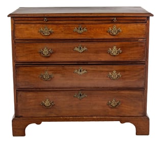 Antique English George III Mahogany Bachelor's Chest of Drawers