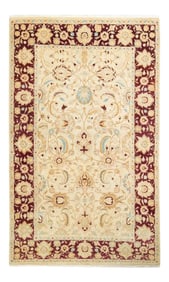 Mogul Collection Hand-Knotted Area Rug - Ivory 4' 7" x 7' 4"