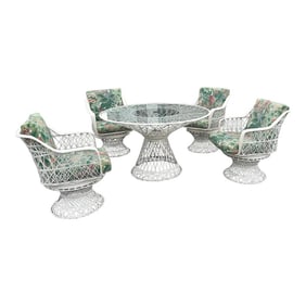 1960s Russell Woodard Outdoor Spun Fiberglass Table & 4 Swivel Arm Chairs