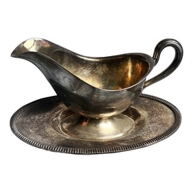 Mid 20th Century Poole Silver Co. Epns Silver Plate Gravy Boat With Attached Underplate