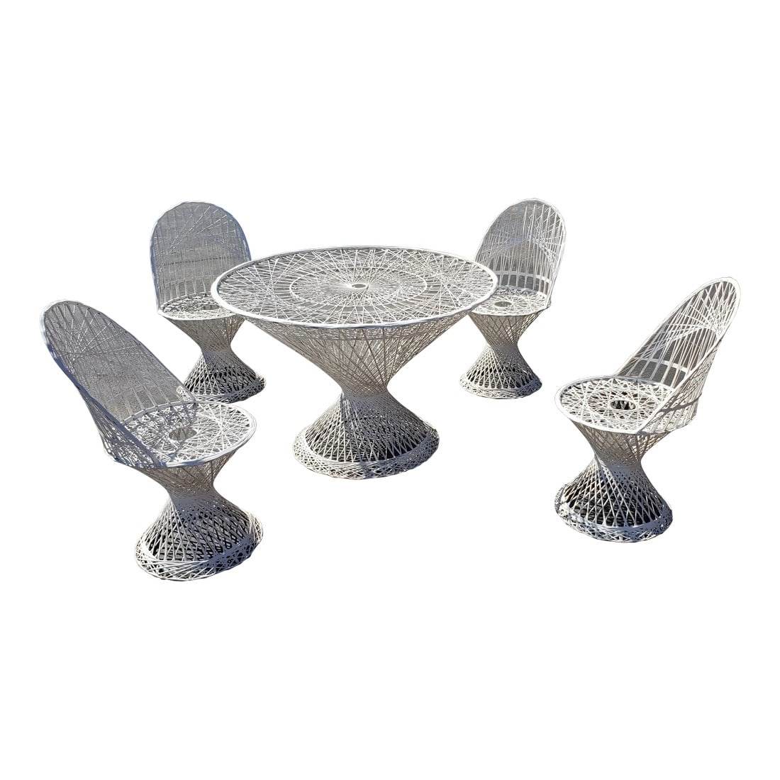 1960s Russell Woodard Spun Fiberglass Patio Set (1 of 8)