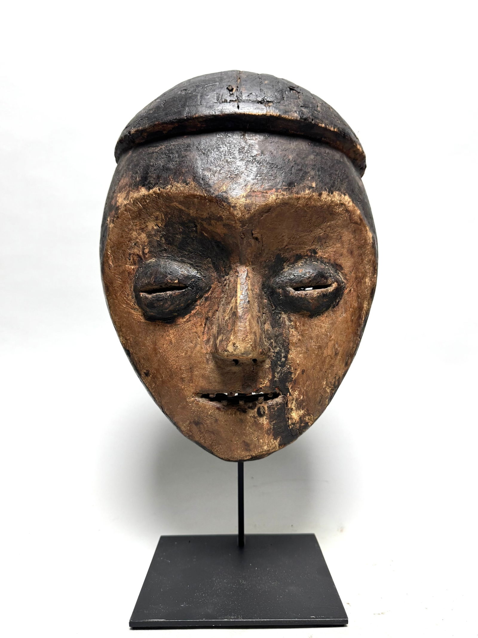 Teeth mask - Lega - DR Congo (1 of 8)
