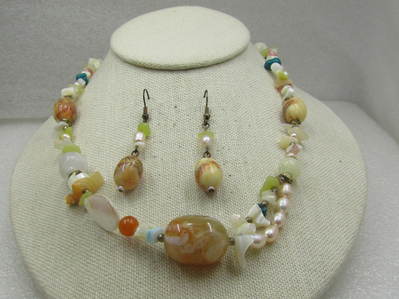 Vintage Lucite, Faux Pearl, Seed Beed Necklace and Earrings Set, 24": Title: Vintage Lucite, Faux Pearl, Seed Beed Necklace and Earrings Set, 24" Description: Vintage Lucite, Faux Pearl, Seed Beed Necklace and Earrings Set, 24" including extender chain. Agate like plast