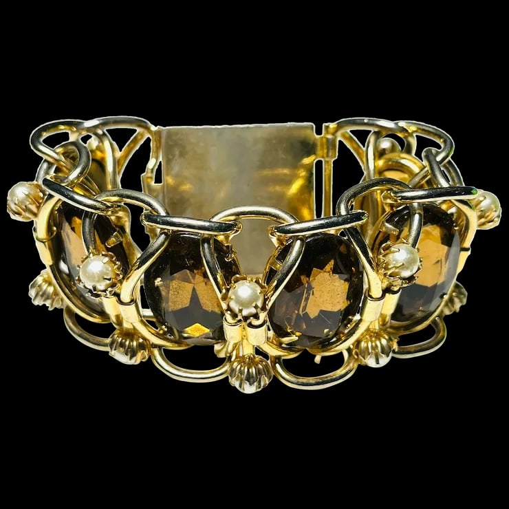 Vintage Costume Jewelry Statement Bracelet (1 of 9)