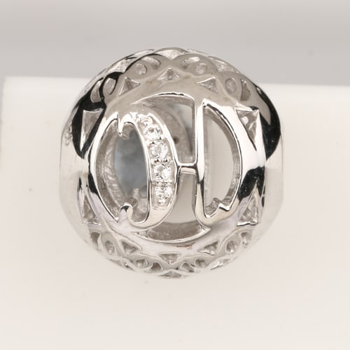 Charms: White Topaz Round 0.90mm: Item:Charms Description: White Topaz Round 0.90mm - 8Pcs Date/Period: After 2000 Material: 925 Silver W/Rhodium Gross Weight: 2.41 Metal Weight: 2.4 Reserve: $11.00 Shipping: Domestic: Flat-rate of $2