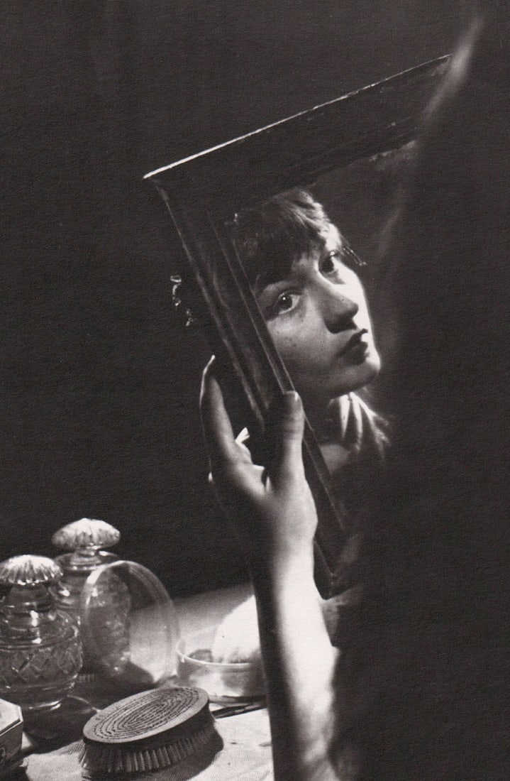 EDOUARD BOUBAT - Paris,1948: Title: EDOUARD BOUBAT - Paris,1948 Description: Artist: EDOUARD BOUBAT Print Title: Paris,1948 Medium: Duotone Print Printed in: France, 1980’s Image Size: approx. 8 x 5” Edouard Boubat (1